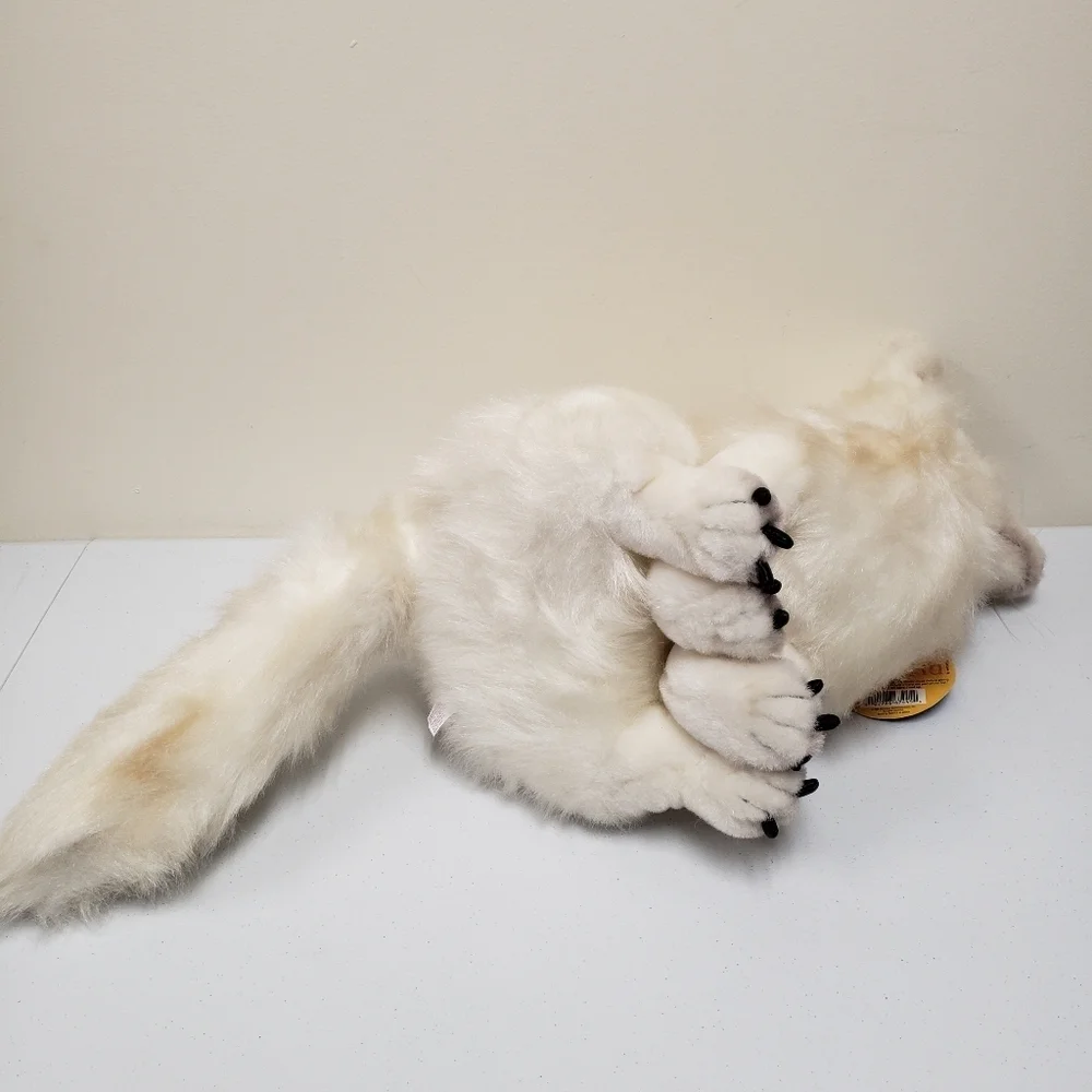 Discovery Channel Wild Life Akur the Arctic Fox Realistic Large Animal Plush - Picture 5 of 10